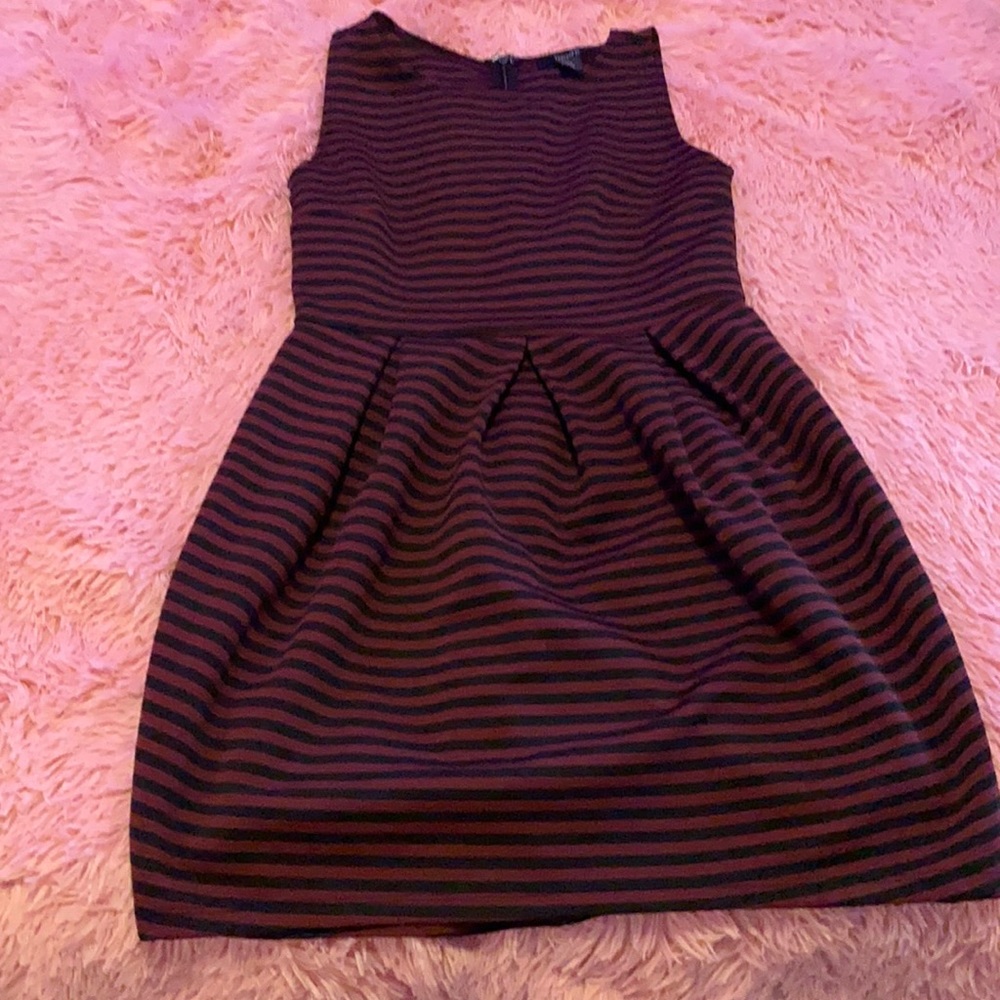 Forever 21 dress size S